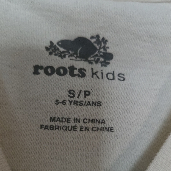 Roots Canada Kids Hockey Long Sleeve Shirt Size S (5-6yrs) - Picture 2 of 3